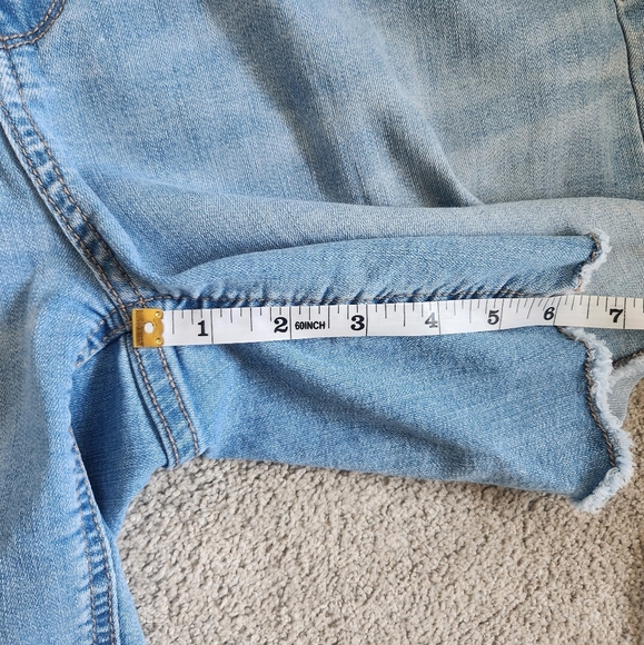 U.S. Polo Assn. Light Blue Denim Shorts Stretchy Comfortable Size 14, 6" Inseam - Picture 7 of 8